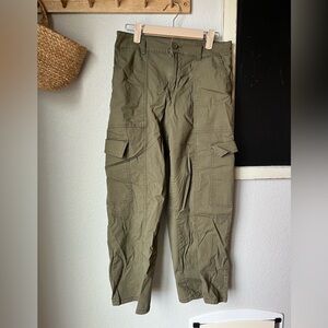 Social Standard by Sanctuary Cargo Crop/Ankle Pants